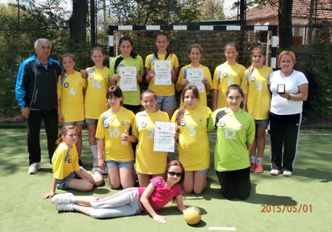 14-г-хандбал-май-2015