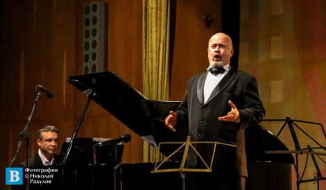 Стоян-Финджиков