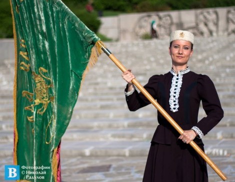 11065935_477350872417432_6027112117657719843_n