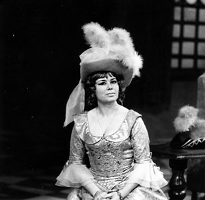 %d0%b7%d0%bb%d0%b0%d1%82%d0%b8%d0%bd%d0%b0-%d0%b4%d0%be%d0%bd%d1%87%d0%b5%d0%b2%d0%b0-%d0%b2-%d1%80%d0%be%d0%bb%d1%8f%d1%82%d0%b0-%d0%bd%d0%b0-%d0%b5%d0%bb%d0%bc%d0%b8%d1%80%d0%b0-%d0%b2-%d1%82%d0%b0