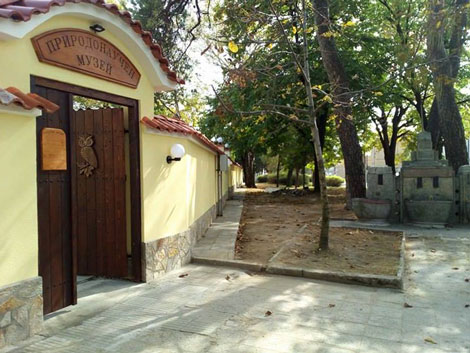 %d0%bc%d1%83%d0%b7%d0%b5%d0%b9-%d1%81%d1%82%d0%b5%d0%bd%d0%b0