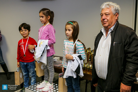 %d1%88%d0%b0%d1%85-%d0%bf%d0%b8%d1%81%d0%ba%d0%be%d0%b2