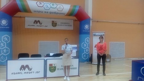 35286520_10204584127799193_8512995625896247296_n