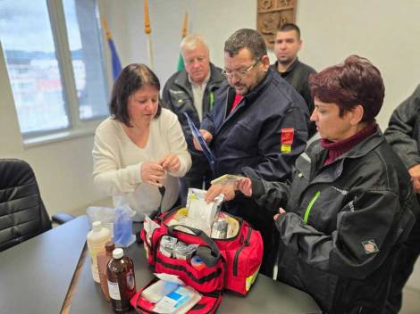 Дарение от Лайънс клуб за общинското доброволно формирование